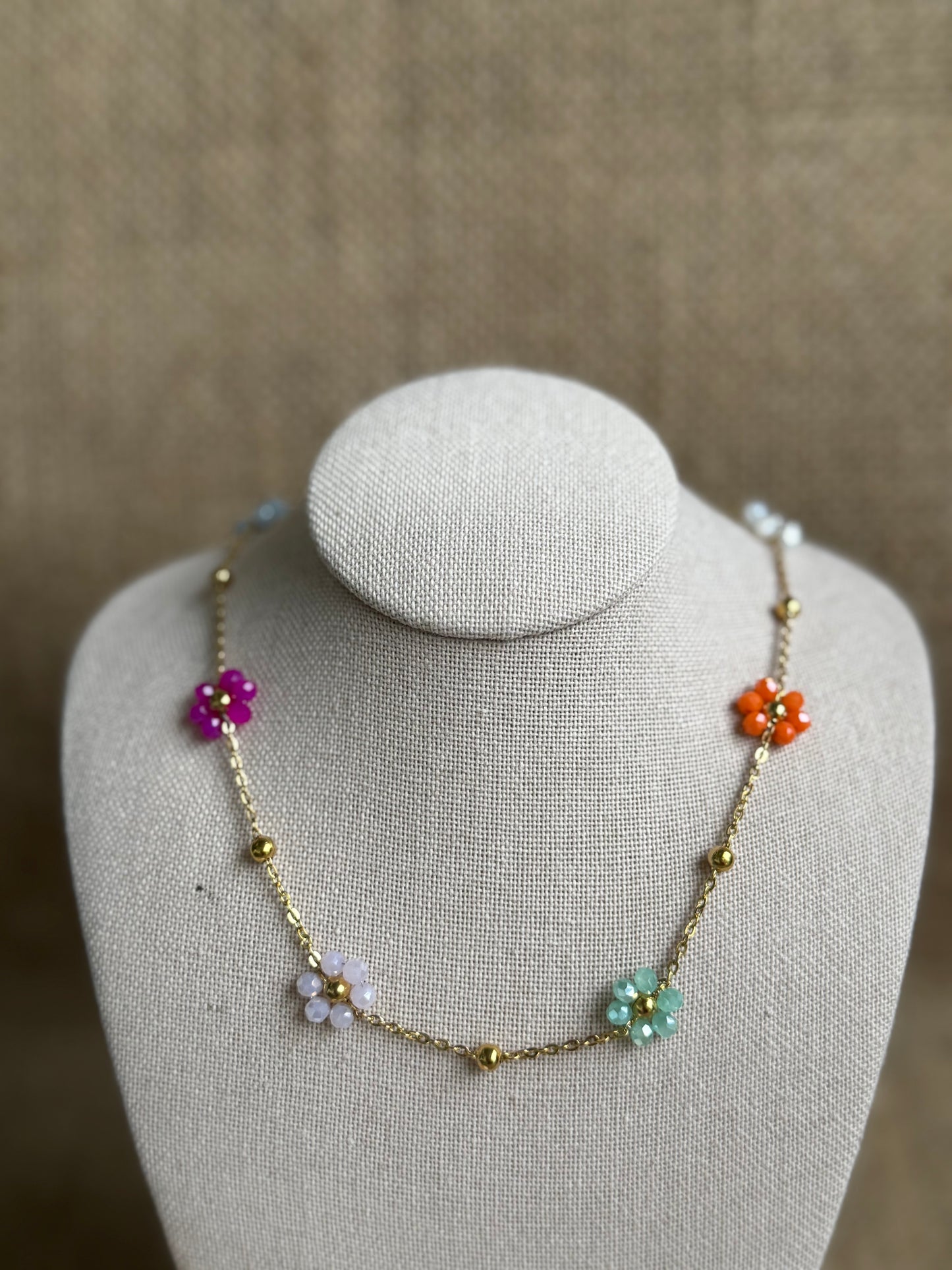 Gold multicolor flower necklace