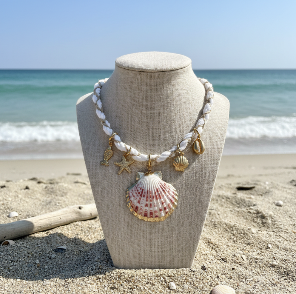Rope tie shell charm necklace